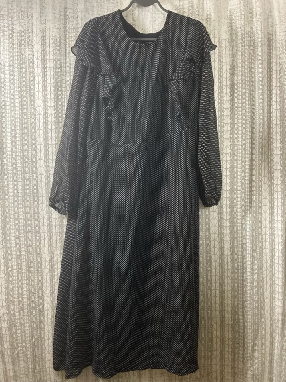 Who What Wear Black Maxi Dress with White Polka Dots and Ruffle Accents